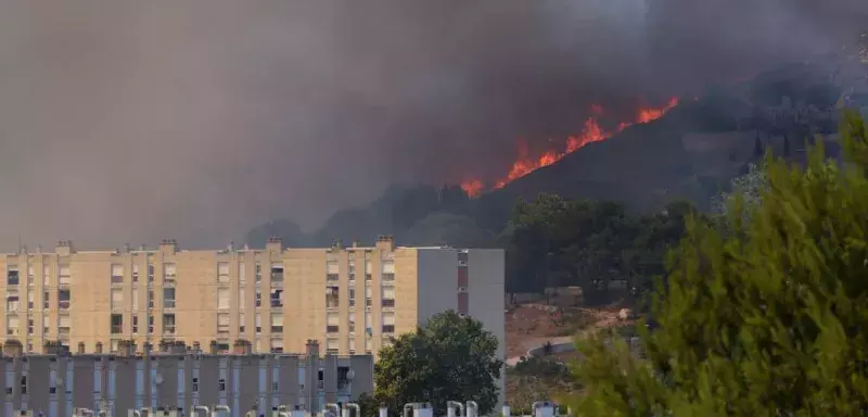 Marseille en alerte : incendie géant et persistant dans les quartiers Nord de la ville   