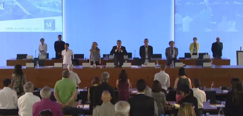 Philippe Saurel peut avoir le sourire, pour Michaël Delafosse, Jean-Pierre Moure, c'est "l'humiliation permanente" !