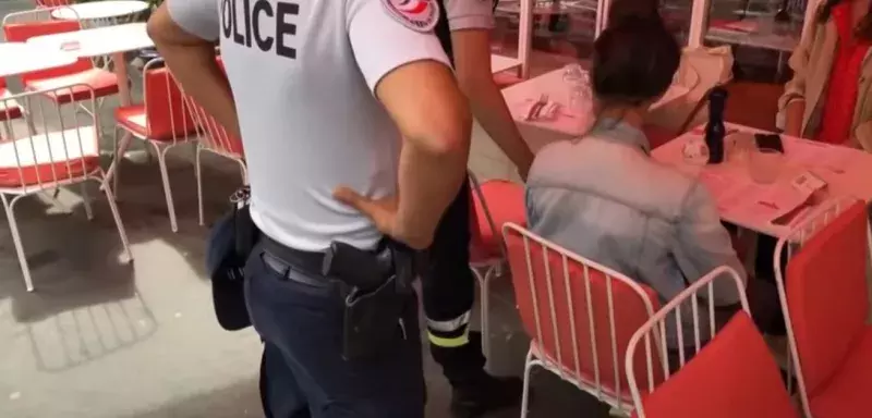 Le masque sera désormais obligatoire à l'intérieur dans les établissements publics recevant du public à partir de ce vendredi