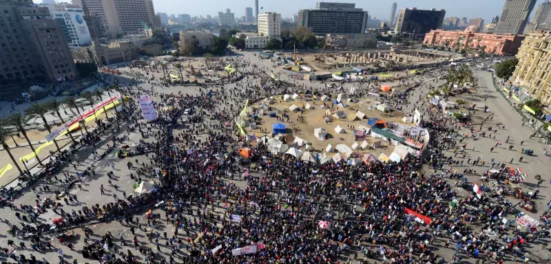 la place Tahrir a encore vibré de colère contre la révolution confisquée... (Xinhua)