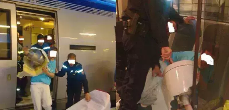 Le voyageur avait été pris dans les toilettes au cours d'un voyage Calais-Amiens  Le site Quoidenews.fr vient de révéler les photos de sa désincarcération. (Captures d'écran Quoidenews.fr)
