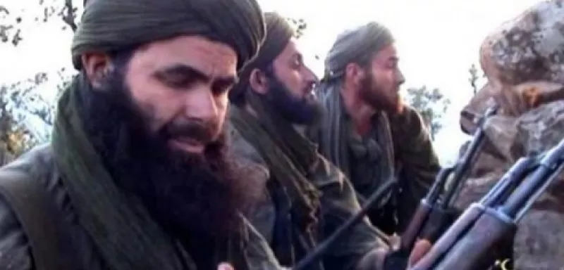 le sanguinaire Mokhtar Belmokhtar chef du groupe de ravisseurs... (DR)