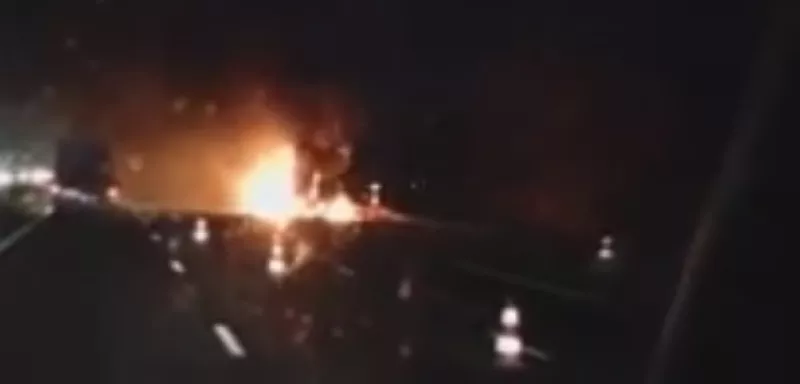 Jusqu'à 10 kms de bouchons ont été comptabilisés, la situation est revenue à la normale. (© Geoffrey Galas/Facebook)