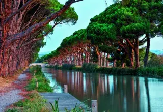 C’est l’histoire d’un rêve devenu réalité : rejoindre l’océan Atlantique et la mer Méditerranée via un canal ! (Photos Arnaud Späni / Editions Privat)