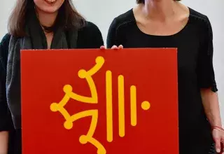 "Nous avons voulu ainsi démontrer la capacité d'innovation et d'initiatives de la jeunesse", lui adresser "un signal de confiance" envers sa "vitalité", sa "créativité" et "sa capacité à s'approprier l'avenir de sa région", a souligné Carole Delga lors du point presse, en félicitant chaleureusement Léa Filipowicz, la lauréate du concours. (© Laurent Boutonnet)